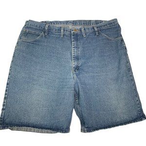 Wrangler Relaxed Fit Jean Shorts Mens Sz 44 Blue Denim Everyday Casual Work